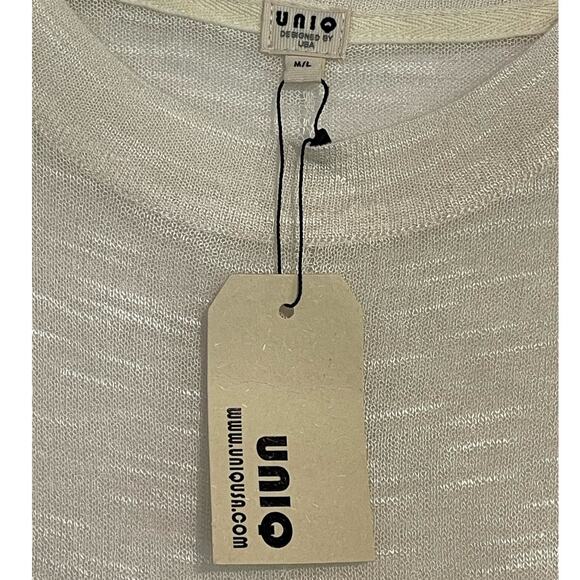 Uniq Women's Lightweight Long Sleeve Sheer Top Sweater Cream Size M/L NWT - Picture 3 of 9